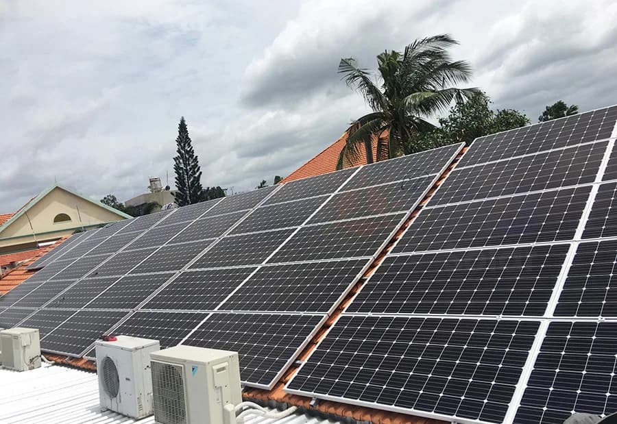 Giá điện năm 2023 dự kiến sẽ tăng bao nhiêu? Giải pháp nào để giảm tiền điện hàng tháng?