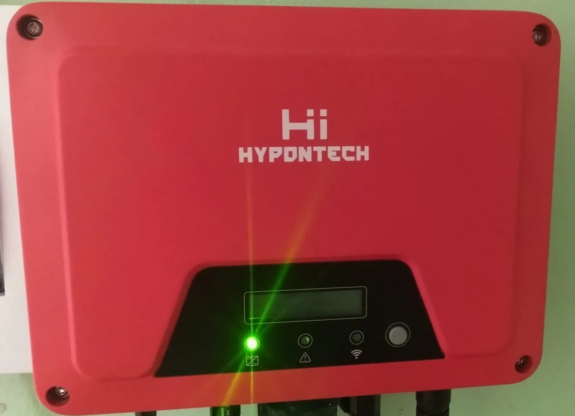 Biến tần hòa lưới bám tải HYPONTECH 3KW